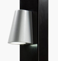 Купить Элегантное LED-освещение Locinox (Бельгия) TRICONE для ворот, цвета zilver и 9005 (черный) в Евпатории